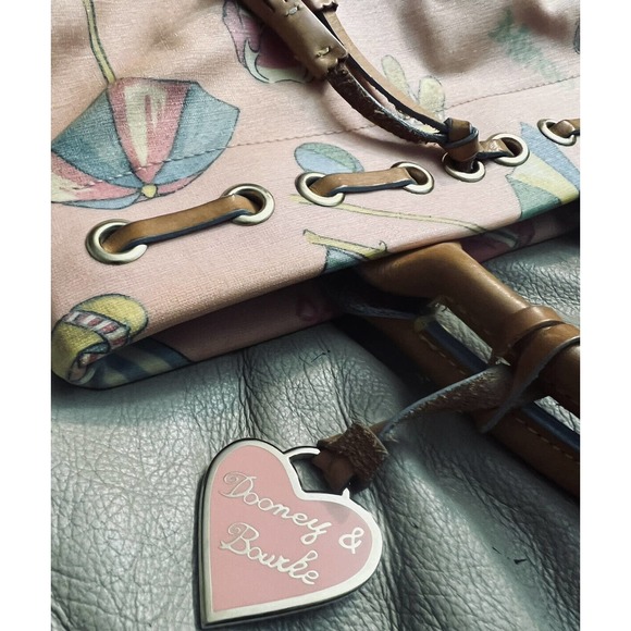 Dooney and Bourke MIAMI Beach Design Coated Canvas Handbag RETIRED - Picture 2 of 11